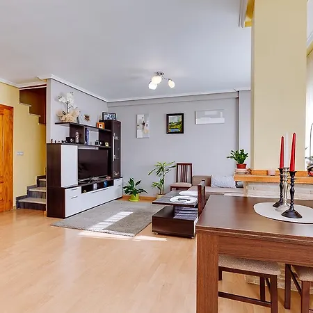 Calle Dona Rodriguez Apartment
